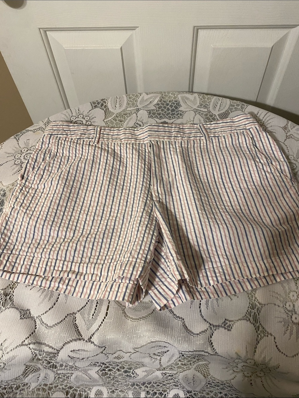 Cynthia Rowley Size 10 Striped  100% Cotton  Shorts Pink & Blue Stripe Design